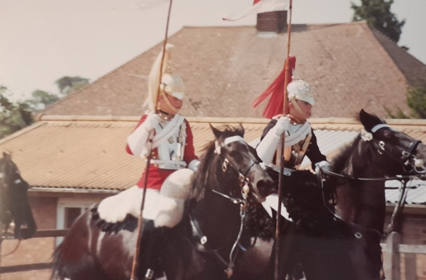 Exhibición ecuestre en la “recruiment fair”